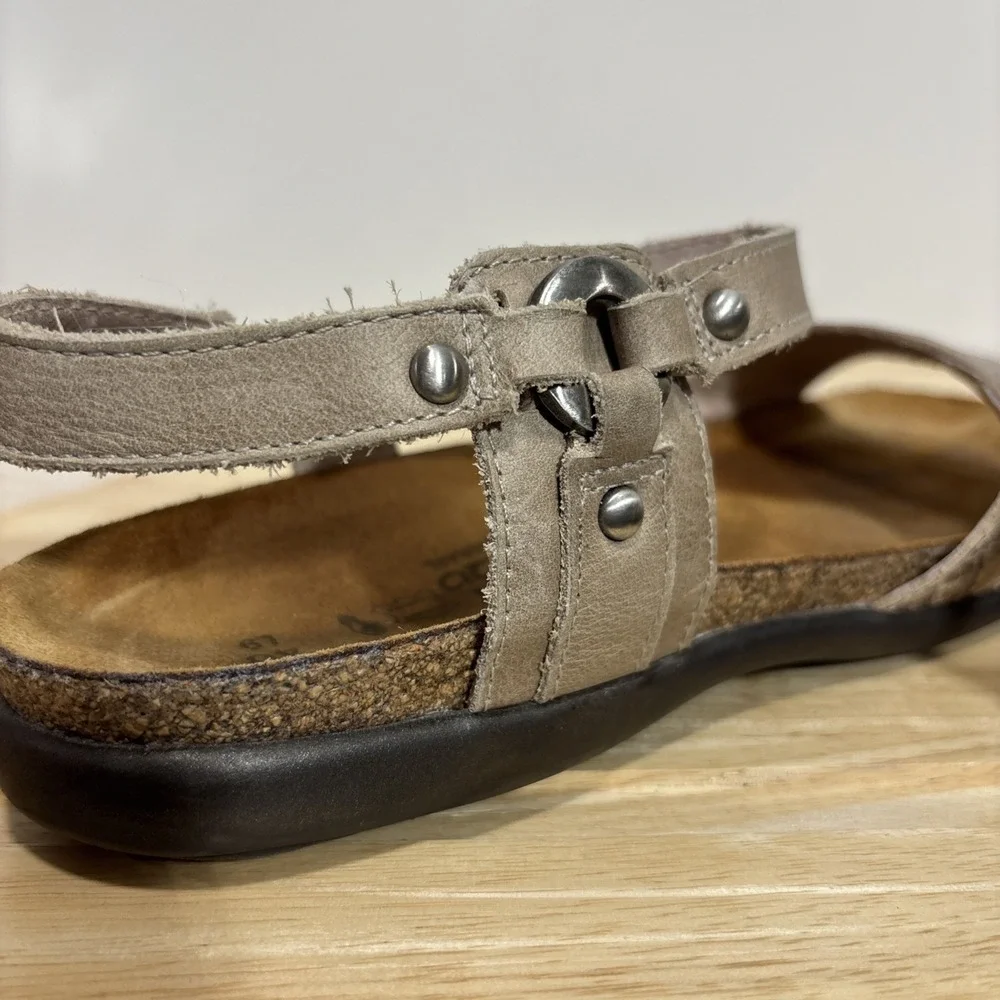 Naot stylish comfortable